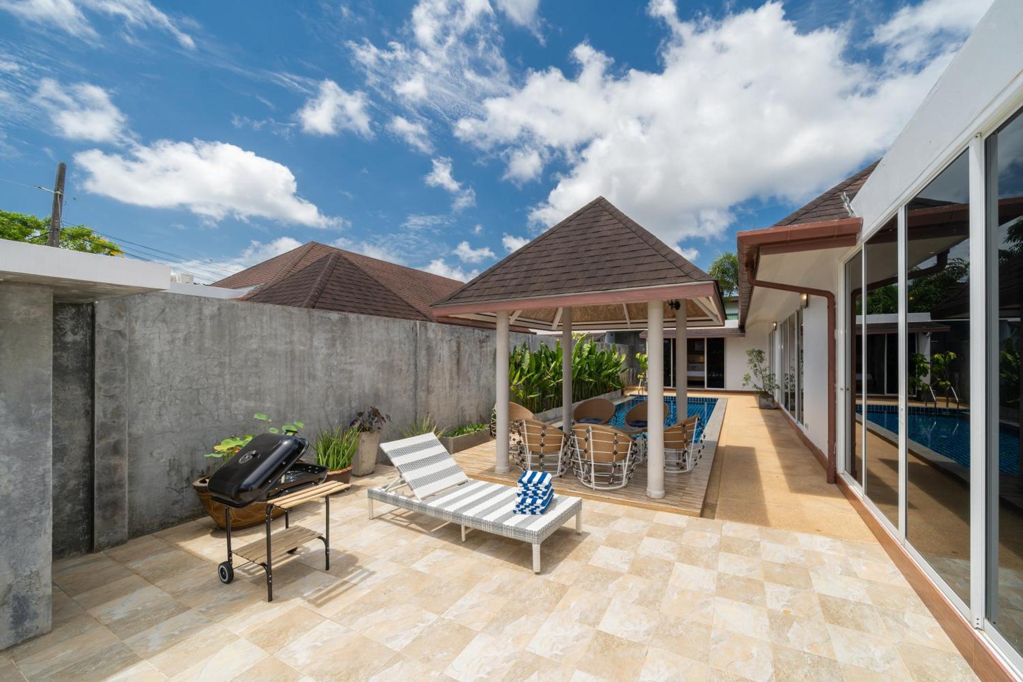 Bangtao With A Long Pool 12 Meters Villa Phuket